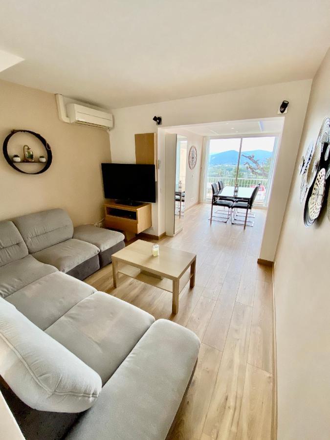 Jolie maison individuelle golfe de Saint-Tropez Cogolin Extérieur photo
